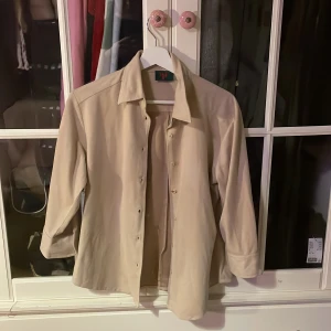 Kofta  - Bra skick  S/m 