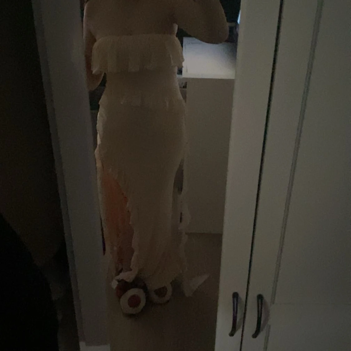 Bohoo klänning volange  - 92