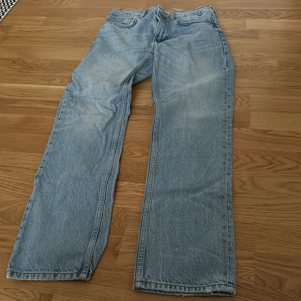 Used a few times but the size is too small for me now . Jeans & Byxor.