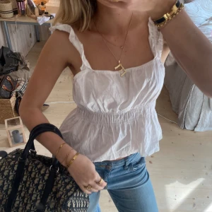 Vit topp - SUPERS SNYGG❤️❤️