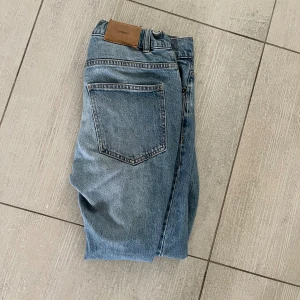 Lindex jeans - Säljer dessa jeans från Lindex för endast 80 kr i storlek 164