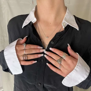 Svart och vit blus Ralph Lauren - Stilren snygg blus/skjorta i nyskick!