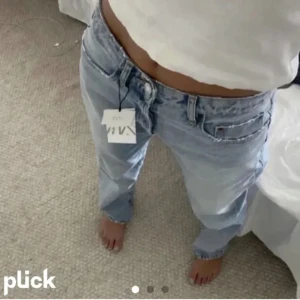 Mid rise straight jeans  - Säljer pgr fel storlek bra skick