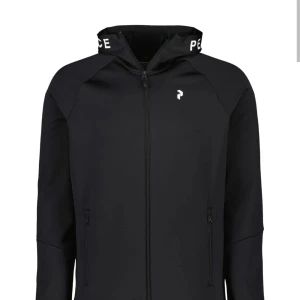 Peak performance  - Peak performance tech fleece, knappt använd då den va för liten när ja fick den. Kom pm för mer bilder.
