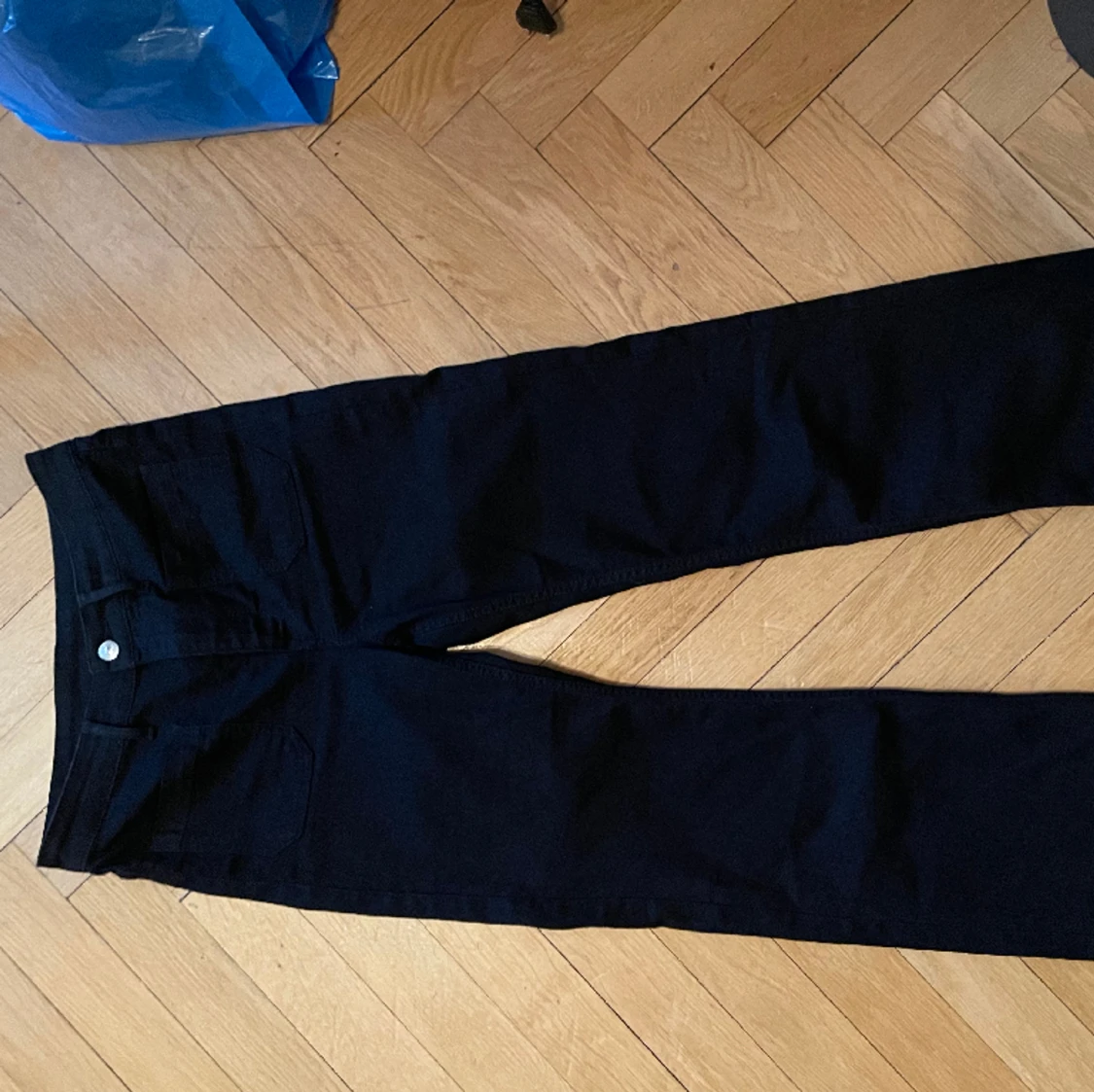 Svarta bootcut jeans - 91