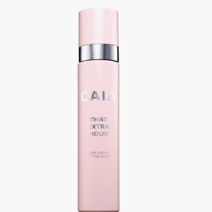 CAIA ”That extra hour” settingspray - Säljer caias ”that extra hour”. Köpt för 245, säljer för 200. Helt oanvänd!❤️