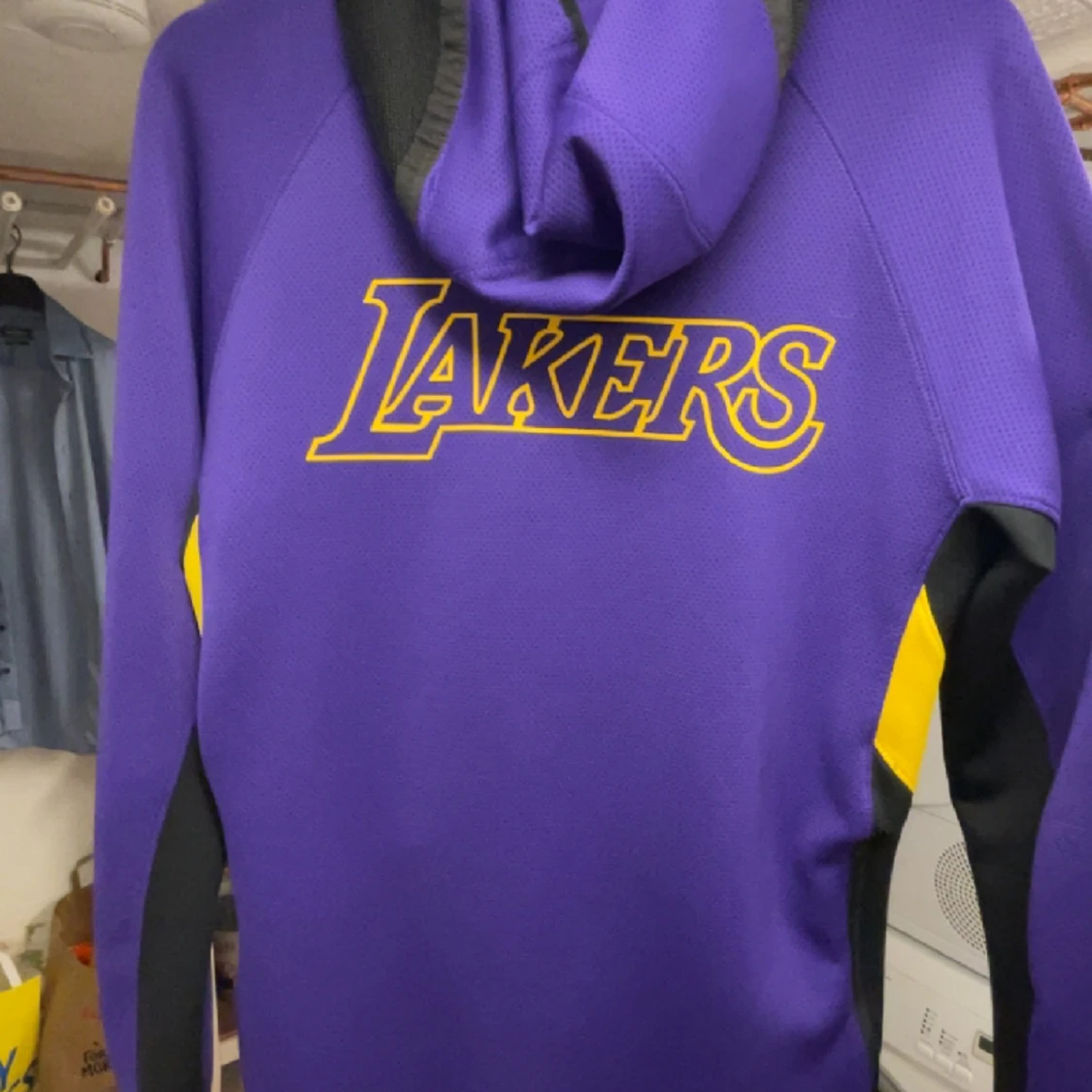 NBA Lakers ThermaFit Jacket - 90