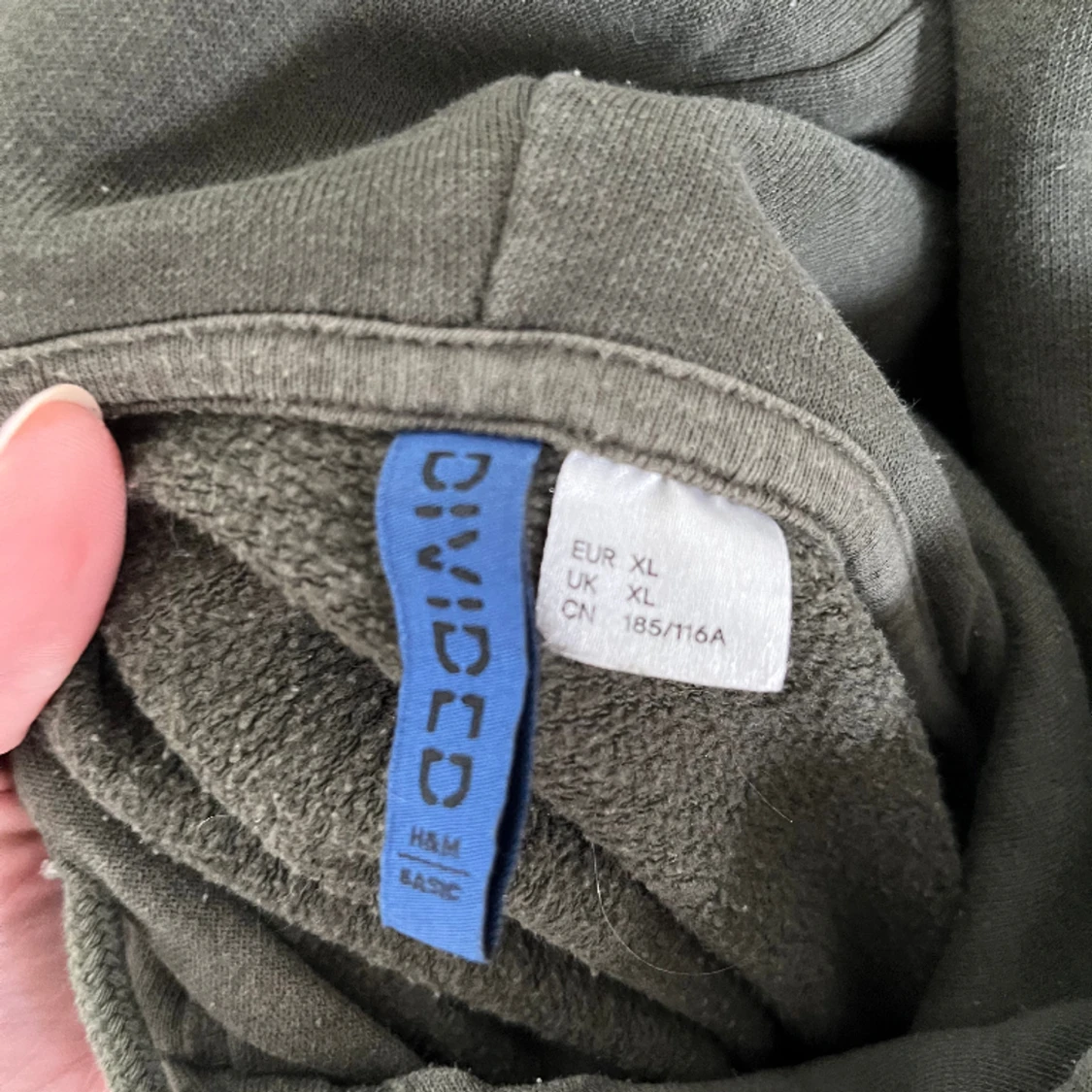 Stor mörkgrön hoodie - 91