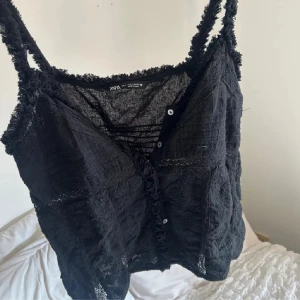 Zara topp - Super fin, helt ny!! Oanvänd 
