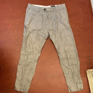 H&M Linnebyxor  - Skriv till mig för mer information!