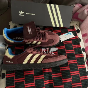 Wales bonner nylon - Oanvända äkta kvitto finns! 