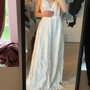 klänning  - kommer inte längre till användning 💕