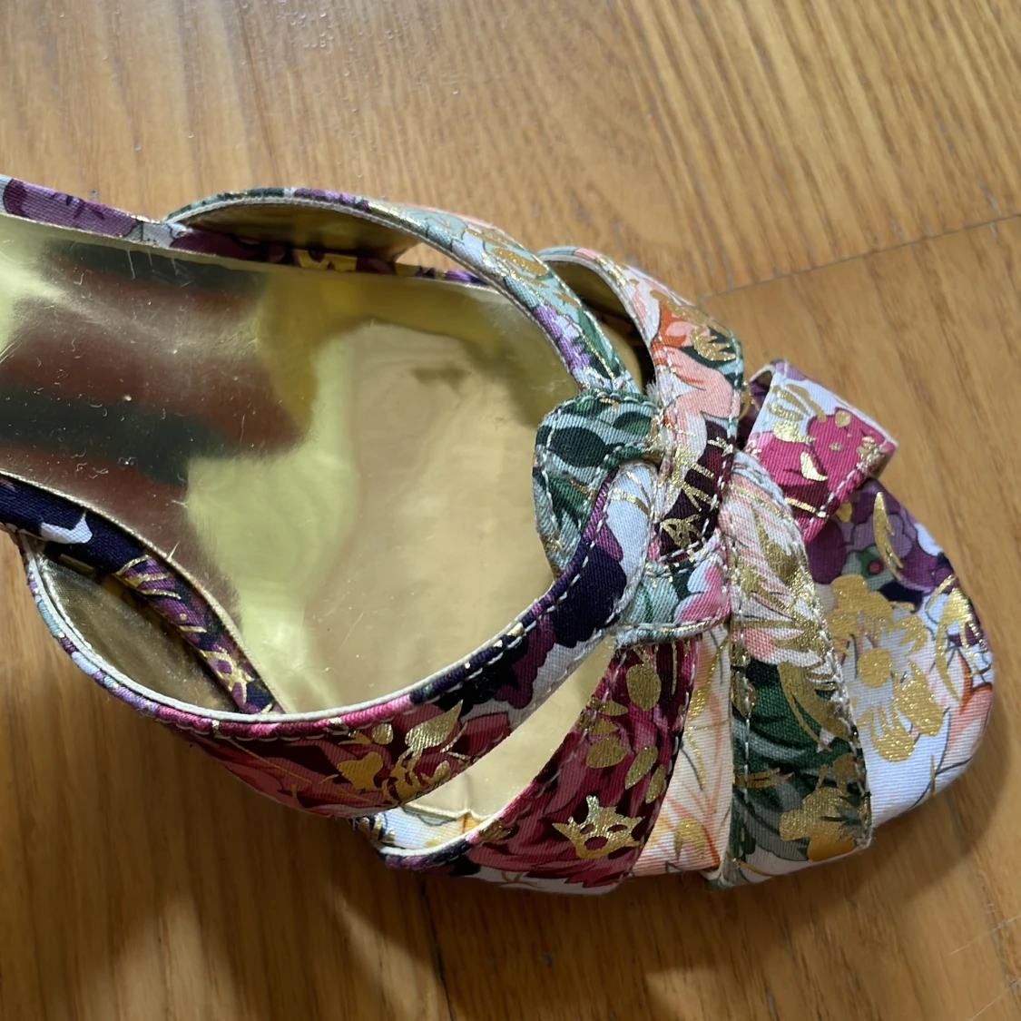 Sommarskor för fest - 92