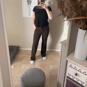 Kostymbyxor  - Fin färg