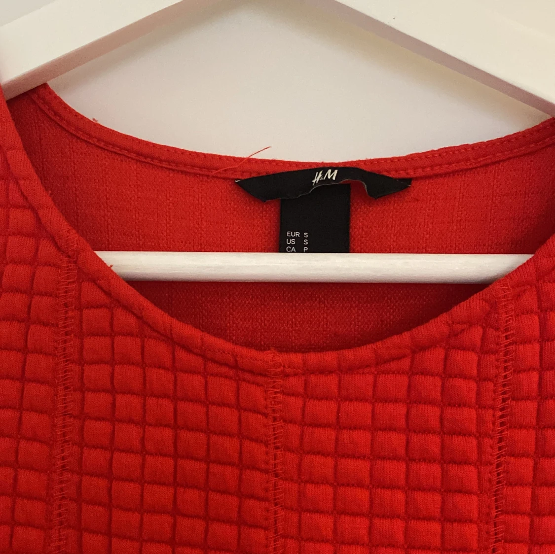 Röd stretchig klänning  - 90