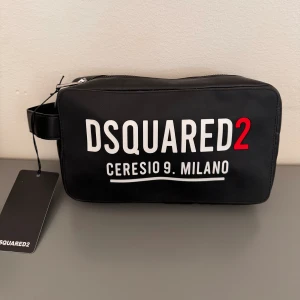 Handväska  - Oanvänd 