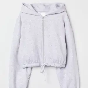 Snygg boxig hoodie från H&M❤️🌸 Bara använd några gånger