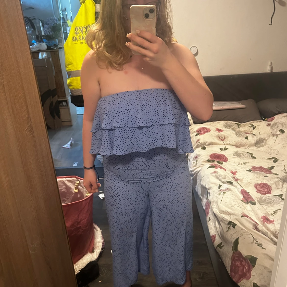 Byxdress från bikbok