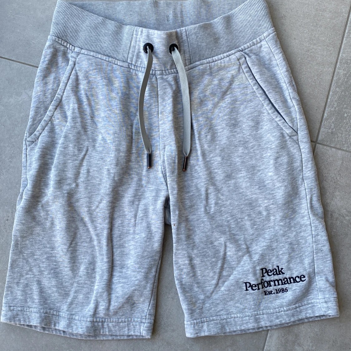 Peak Preformance shorts