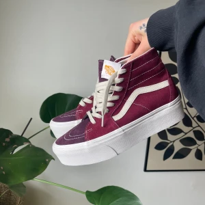 VANS - 39 helt nyaaaa med plattå 🌈