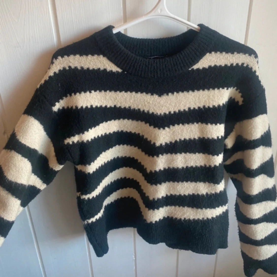 Stickad tröja