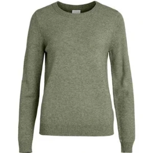 Grön stickad tröja  - En helt perfekt sommartröja att ha en lite kylig kväll över klänning,kjol eller shorts. Super fin i perfekt skick och säljs pga ingen användning för den längre.