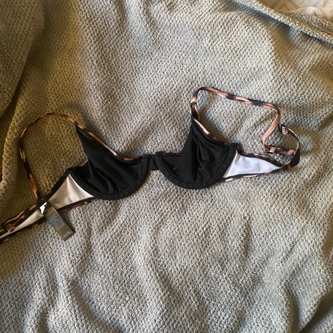 Leopard bikini topp/överdel - 90