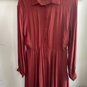 Skjortklänning - Helt oanvänd skjortklänning i strl M