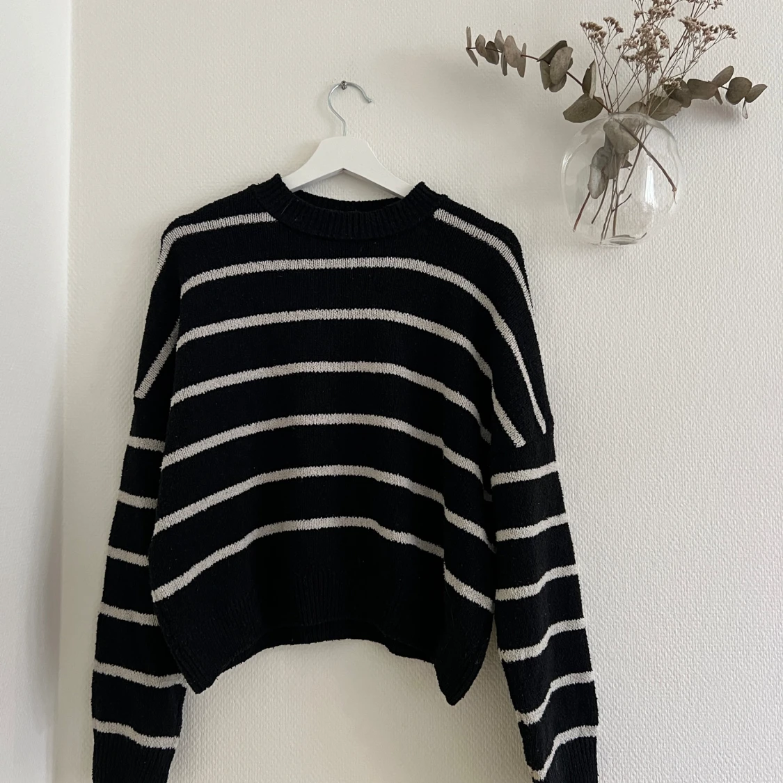 Stickad randig tröja 