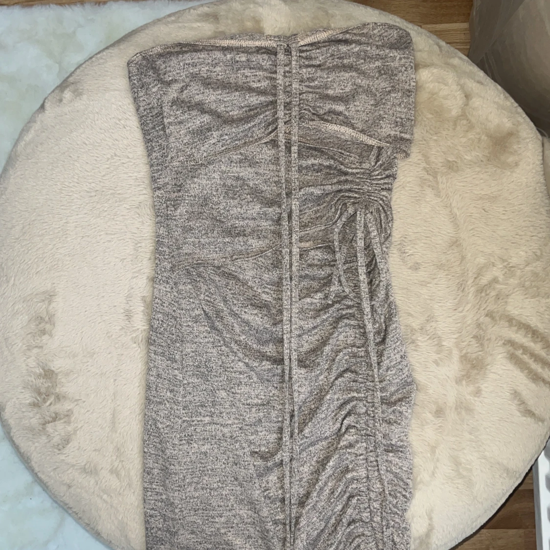 ljusbrun klänning  - 90