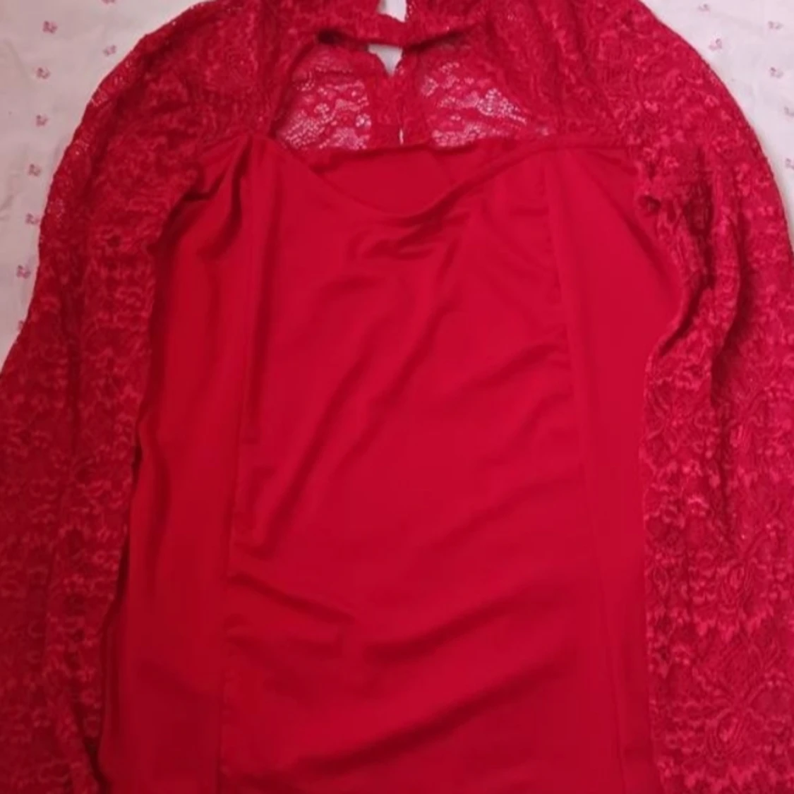 Röd tröja  - 90