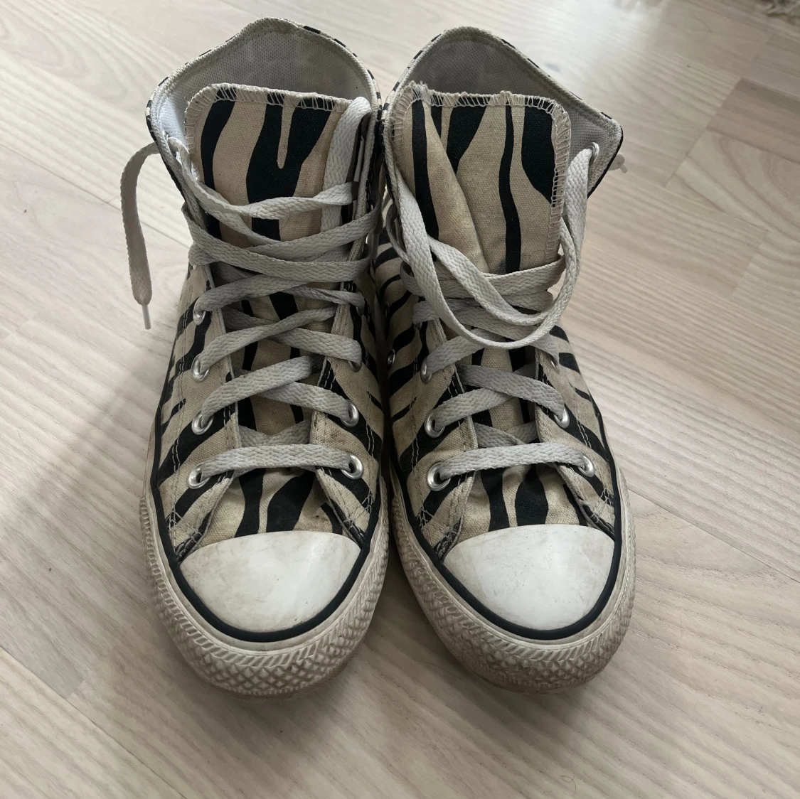 Zebra Converse - 91