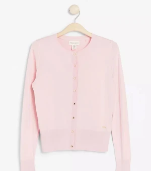 Rosa kofta  - Säljer min rosa kofta då den inte kommer tlll andvändning. Bilden är lånad men koftan ser ungefär ut så. Kom privat om ni vill ha bilder med koftan på mig eller för att diskutera pris 💗