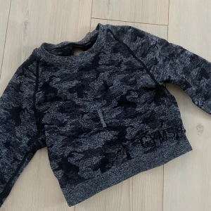 Gymshark topp - Använd några gånger på gym🤍