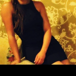 Mango kort svart klänning  - Mango kort svart klänning 