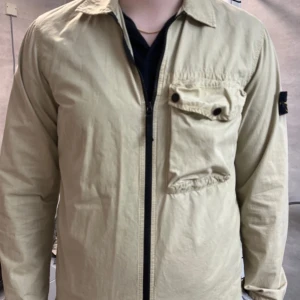 Stone Island jacka - Använd ett par enstaka gånger.
