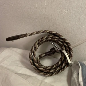 Grish bälte  - Bra skick oanvänd  