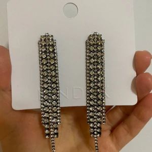 Lindex örhängen  - Nytt 