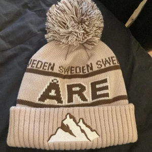 Åre mössa - Splitter ny