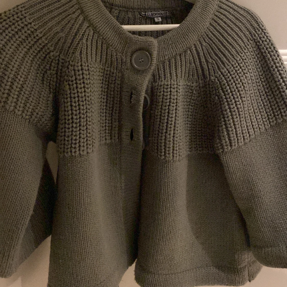 Trekvartsärmad kofta - 91