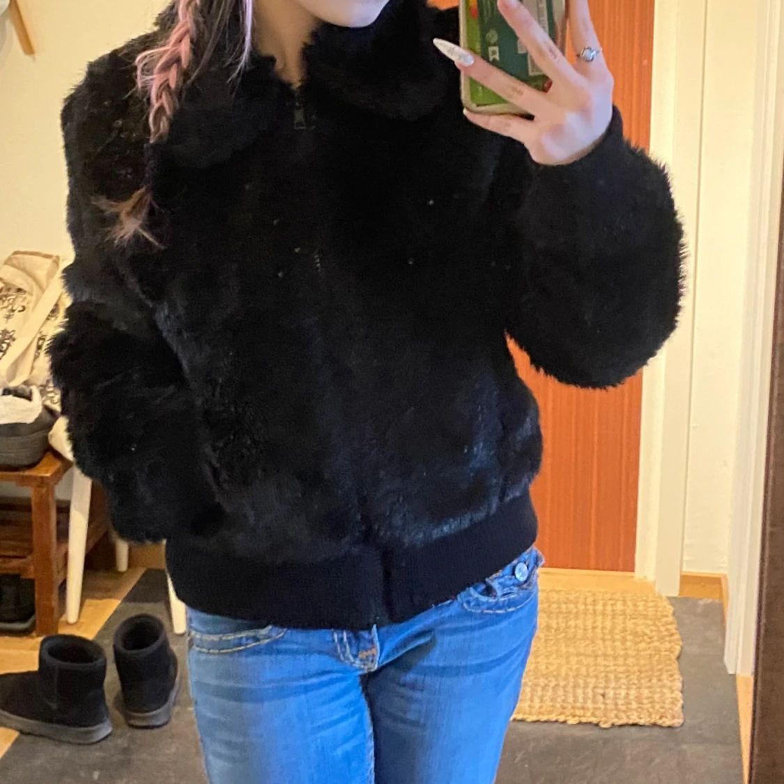 Svart päls jacka  - 90