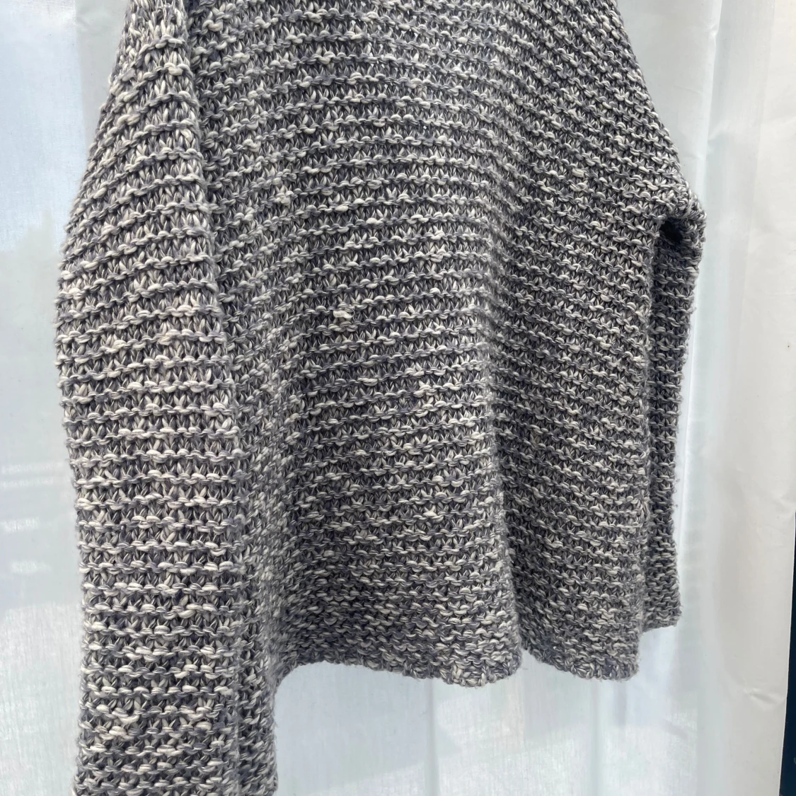 Blå stickad tröja - 90