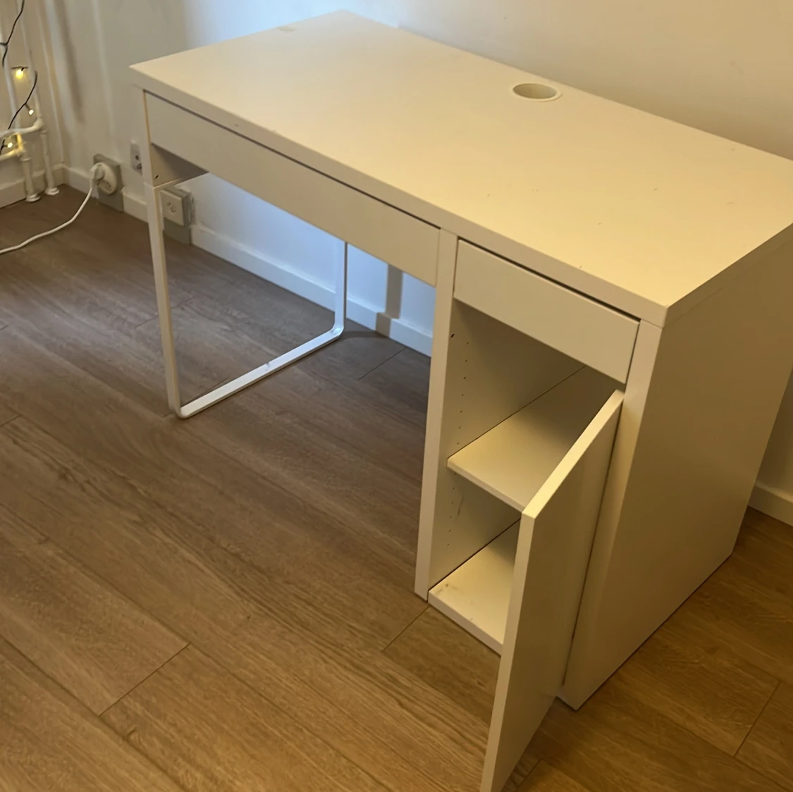 Skrivbord - 90