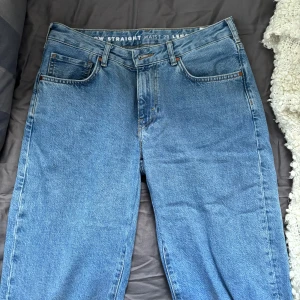 blåa jeans - low/midrise