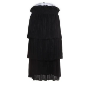 Kjol - Söt svart lång volang kjol från Ivyrevel. I storlek S.I mycket bra skick! 💝