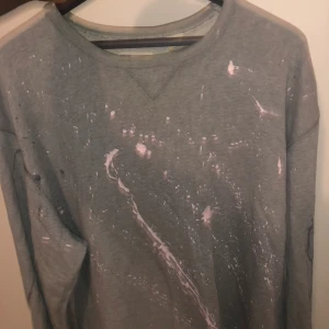 Custom vintage painter sweatshirt - Custom paint splatter mönster gjort av mig med en vintage Gap sweatshirt