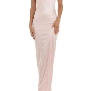 Rosa satin klänning - Super fin satin klänning i en ljusrosa färg från Lucy in the sky, storlek S