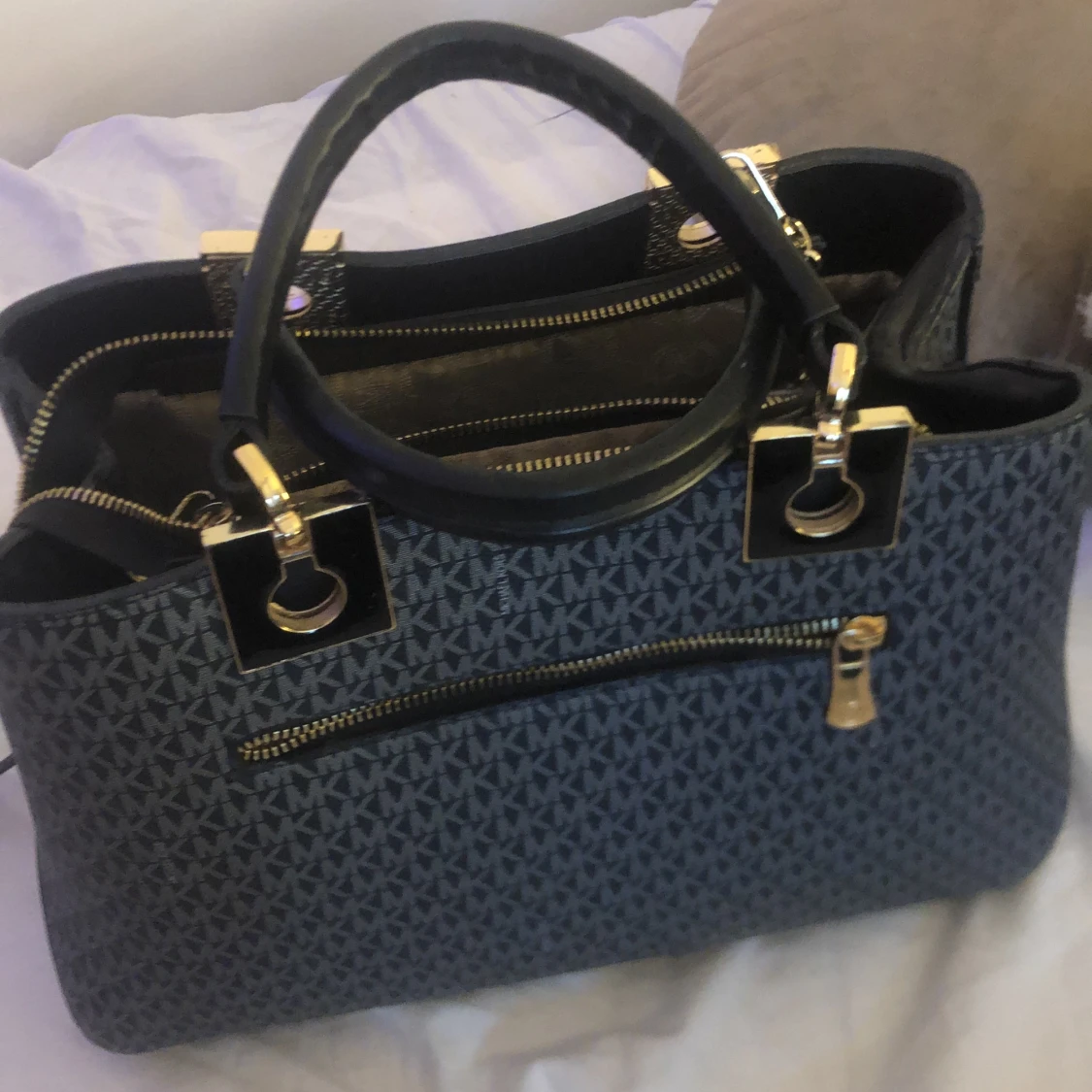 Fejk michel kors väska - 90