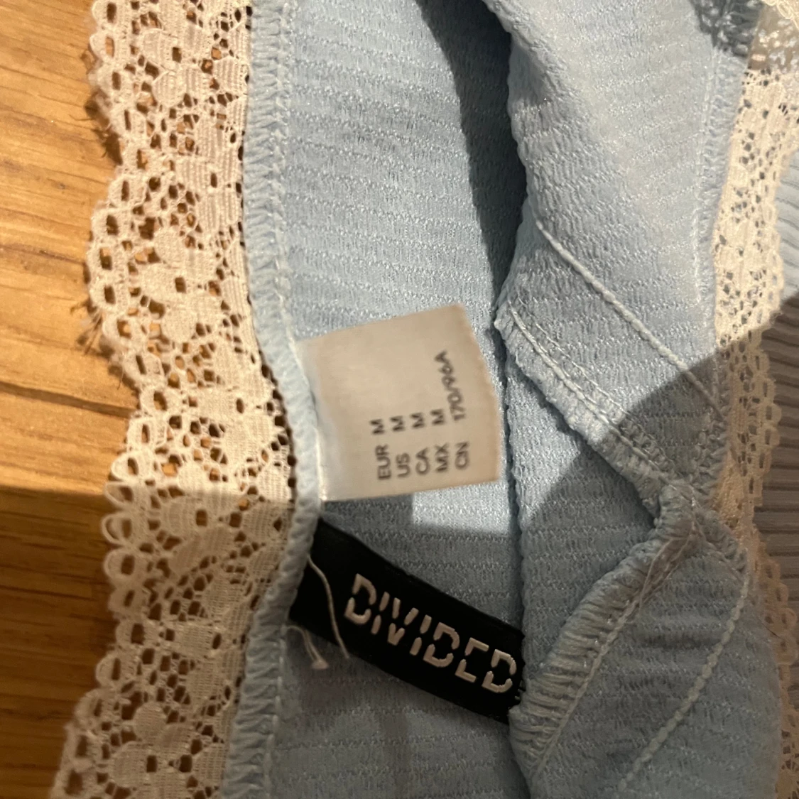 Ljusblå spets topp - 91