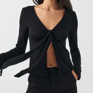 Gina topp - Används inte längre, lappen är bortklippt💕